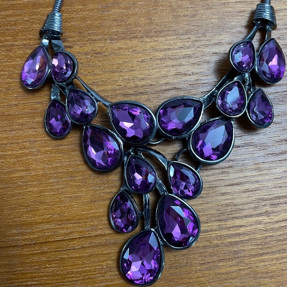 New Bauble Bar Purple Crystal Necklace & Earrings - Picture 2 of 7
